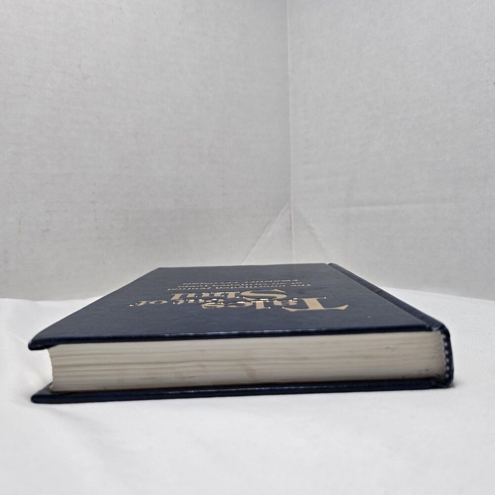 Tales Out of Shul: The Unorthodox Journal of an Orthodox Rabbi Emanuel Feldman - Picture 13 of 16